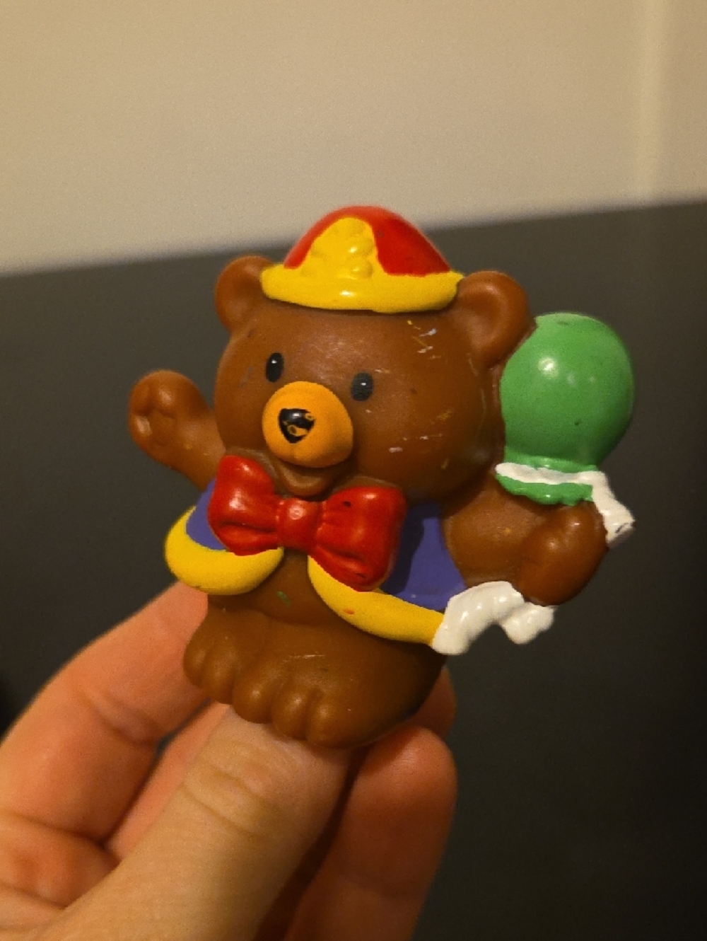 Little People Circus Brown Bear Holding Balloons - Picture 2 of 7